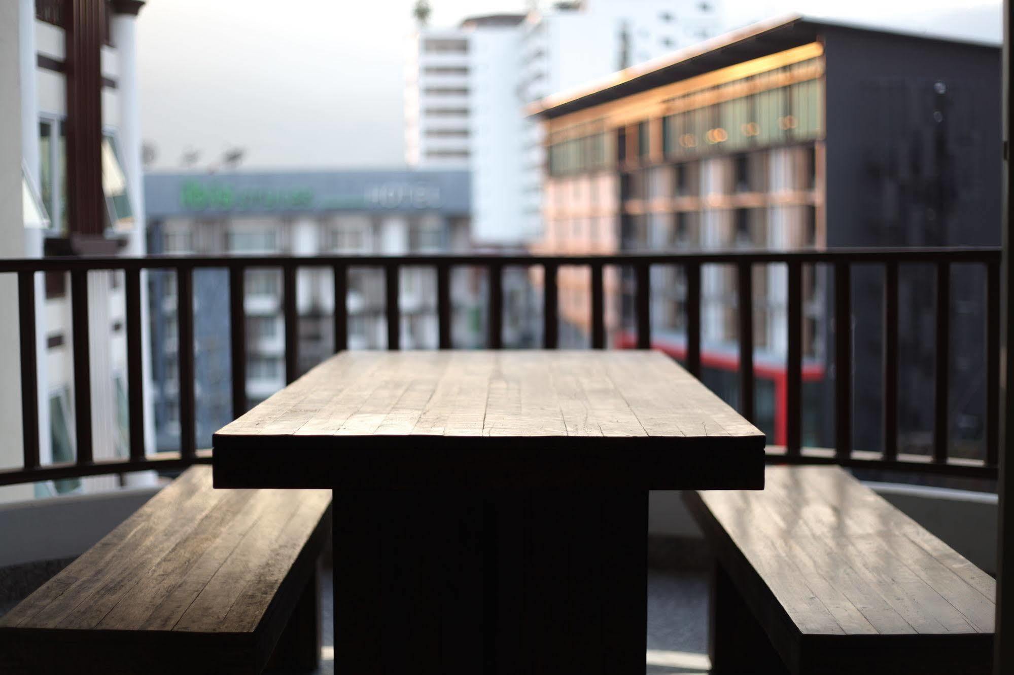 V Residence Hotel Chiang Mai Eksteriør billede